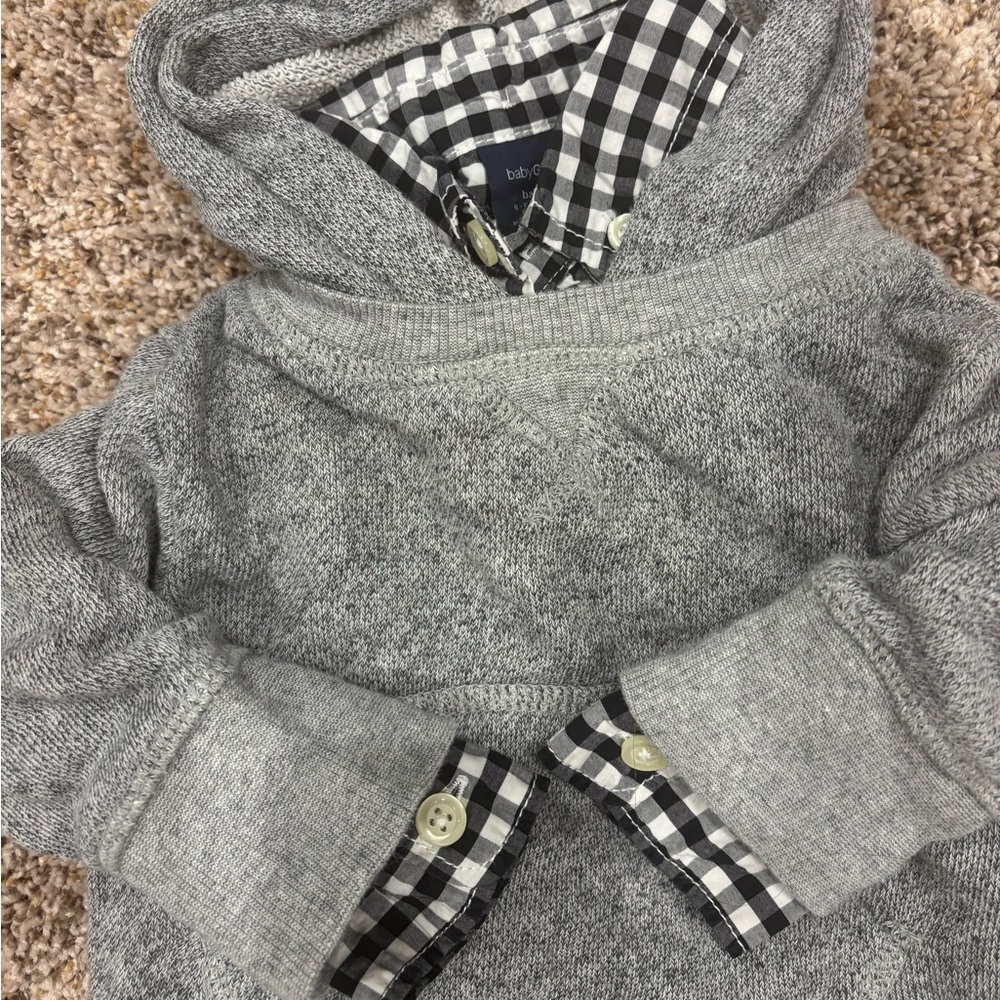 GAP Black and White Checkered Shirt with Gray Hoodie and Blue Jeans Set - Picture 5 of 9